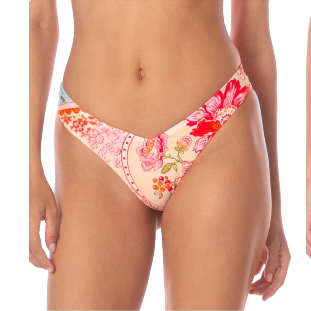 NWT Maaji Floral Groove Valerya Regular Rise Double V Bikini Bottom